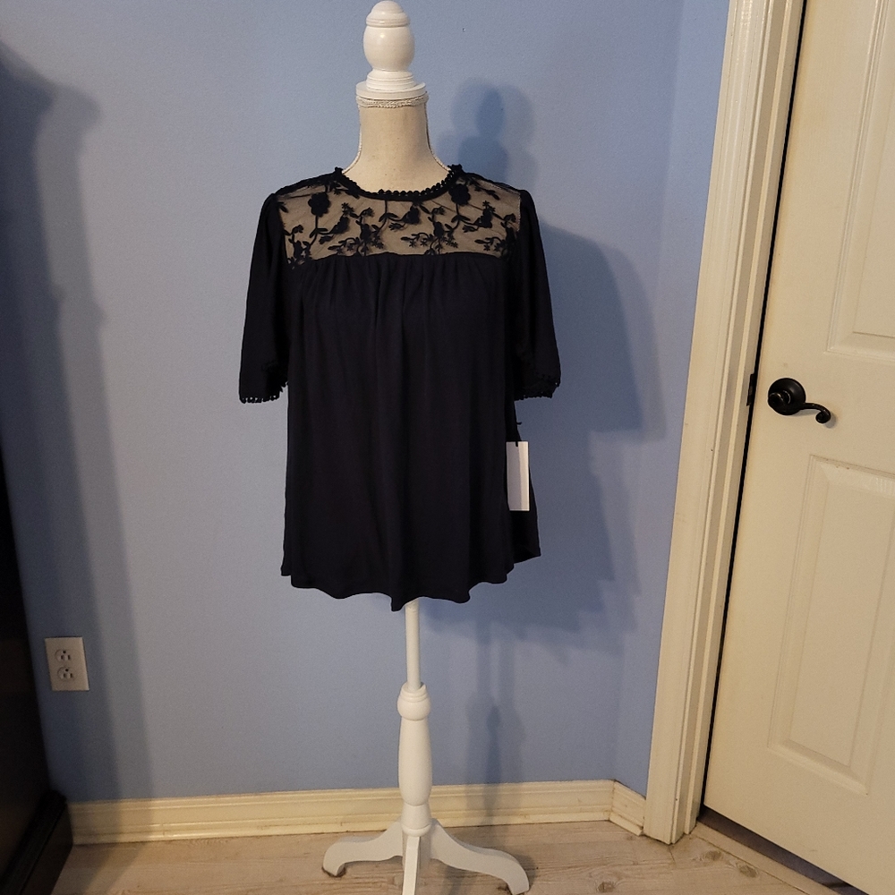 Fyve Small Womens Blouse